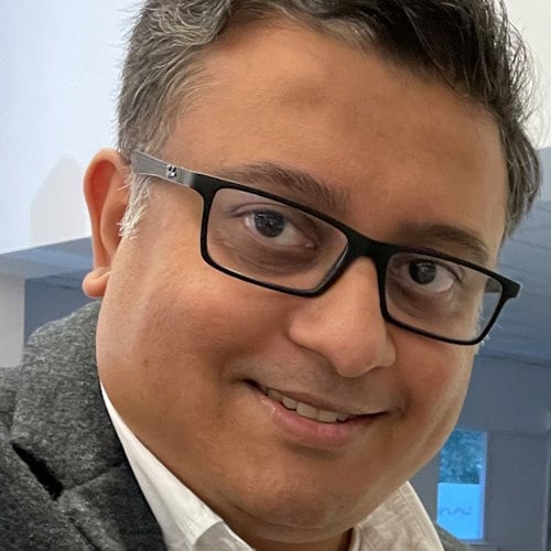 Hisham Chowdhury's avatar
