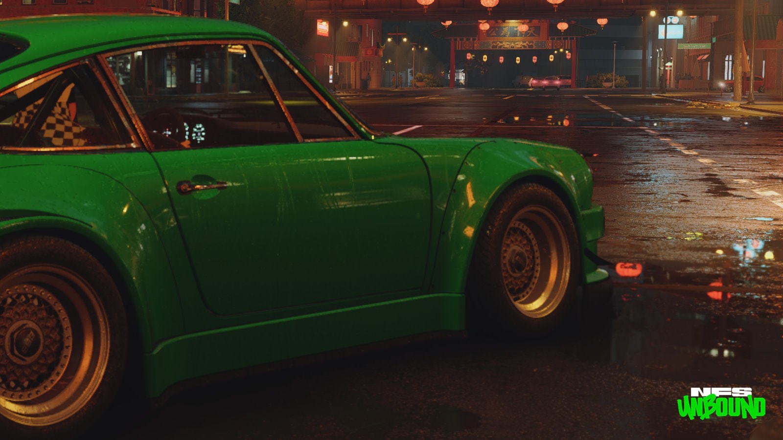 Comparing need for speed 2015 and HEAT. What's wrong with graphics